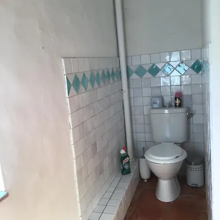 De L'amandier Bed & Breakfast